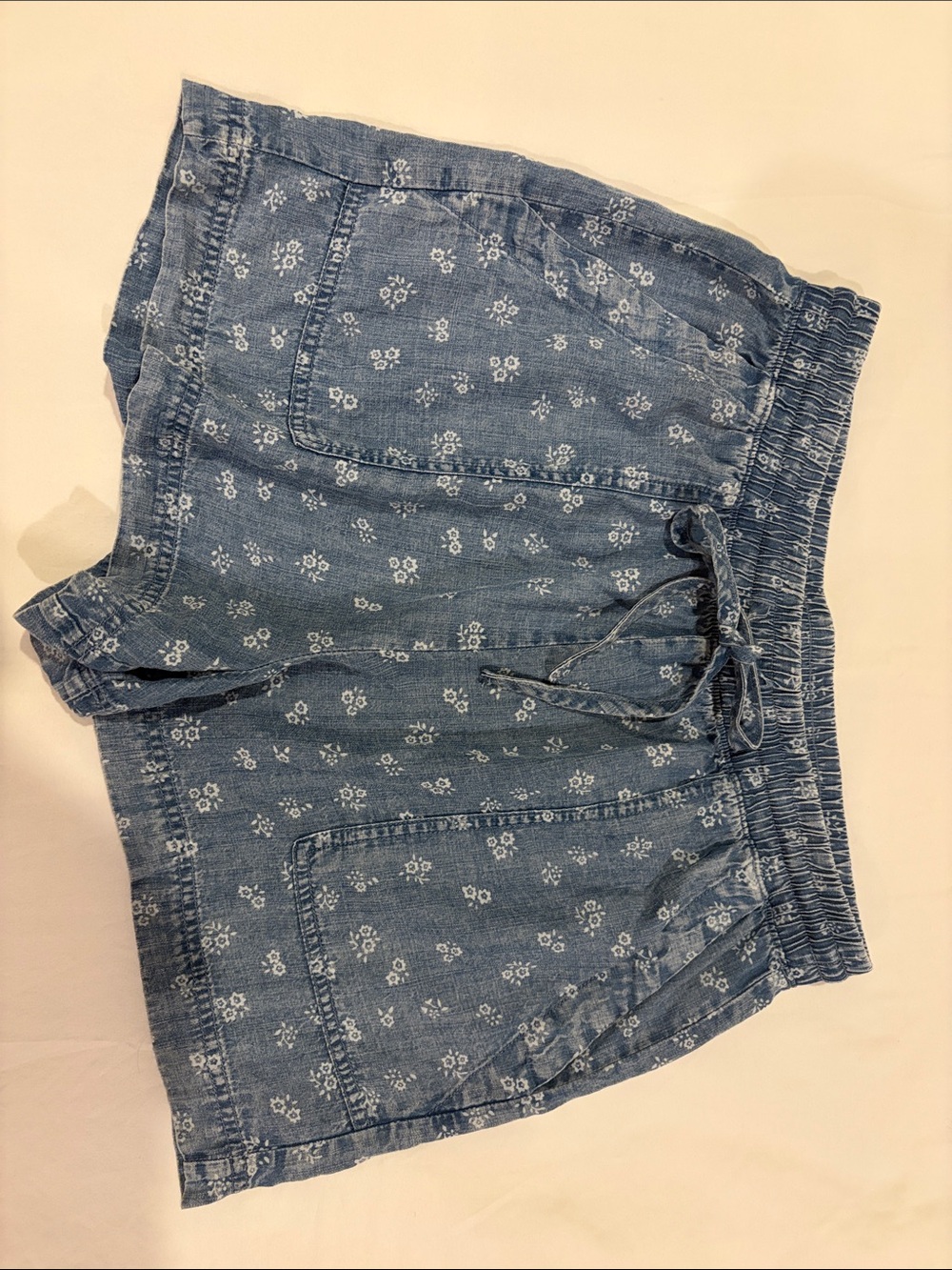 Splendid Blue Chambray Cotton Print Drawstring Shorts. Size XS.